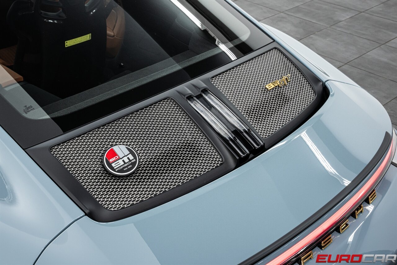 2024 Porsche 911 S/T *HERITAGE DESIGN PACKAGE * FRONT LIFT * 1 OF 1963 BUILT* - Photo 25 - Costa Mesa, CA 92626