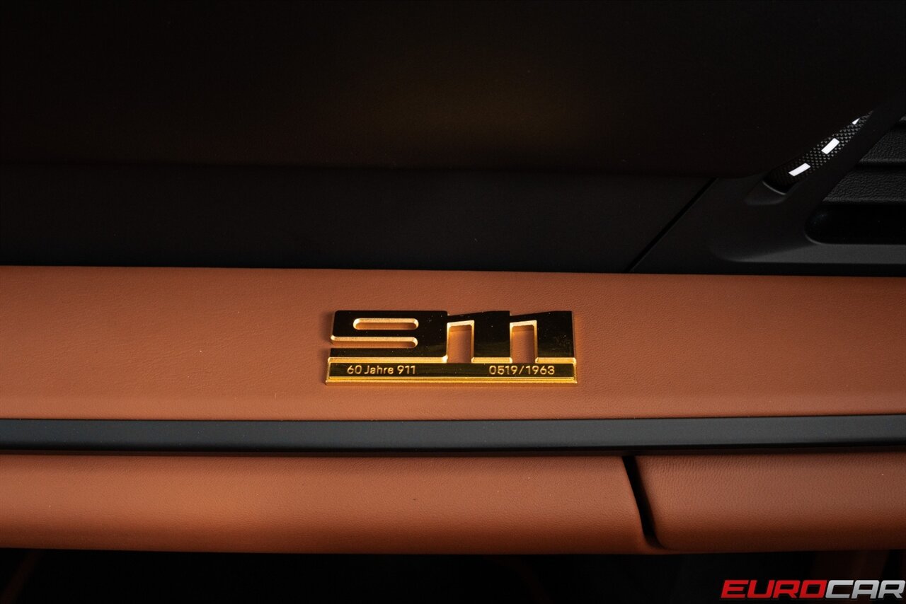2024 Porsche 911 S/T *HERITAGE DESIGN PACKAGE * FRONT LIFT * 1 OF 1963 BUILT* - Photo 44 - Costa Mesa, CA 92626