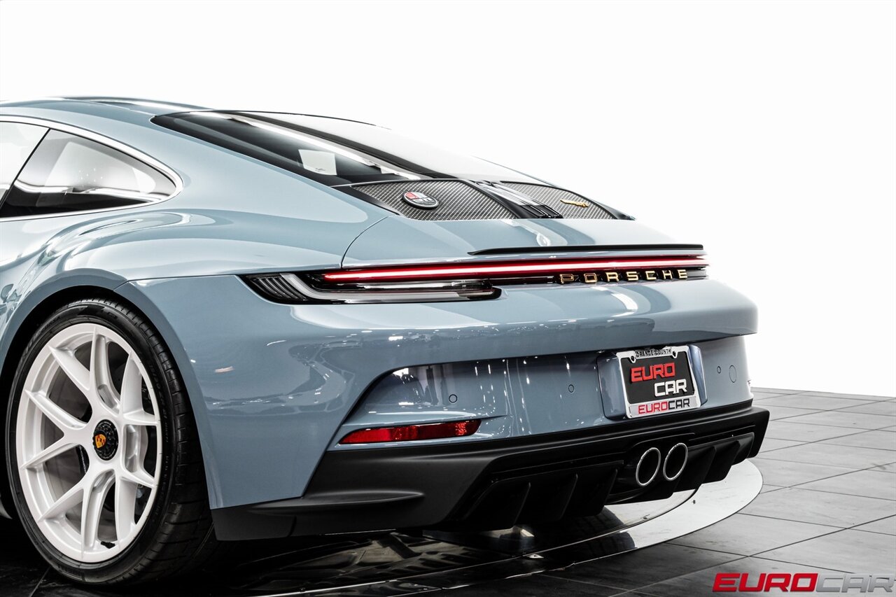 2024 Porsche 911 S/T *HERITAGE DESIGN PACKAGE * FRONT LIFT * 1 OF 1963 BUILT* - Photo 21 - Costa Mesa, CA 92626