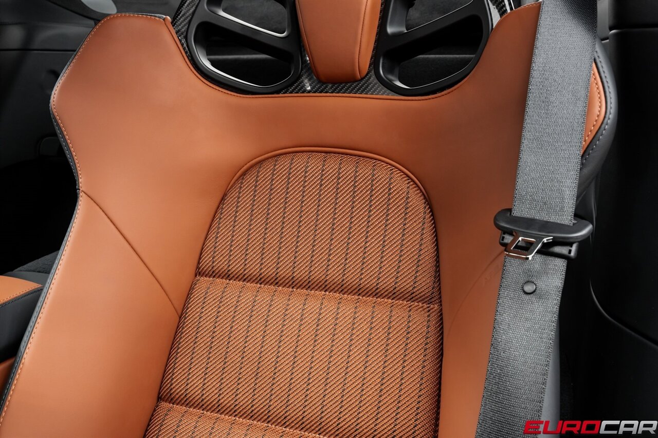 2024 Porsche 911 S/T *HERITAGE DESIGN PACKAGE * FRONT LIFT * 1 OF 1963 BUILT* - Photo 53 - Costa Mesa, CA 92626