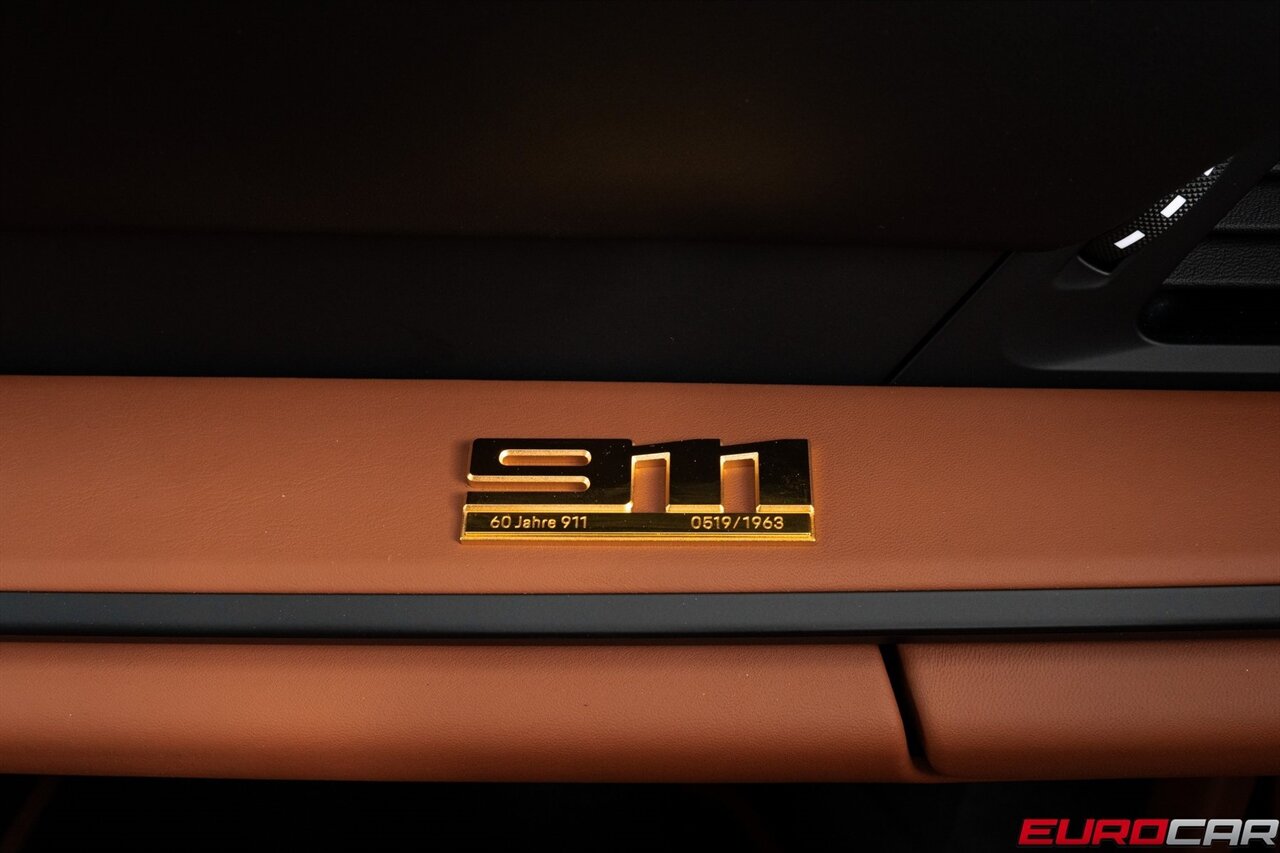 2024 Porsche 911 S/T *HERITAGE DESIGN PACKAGE * FRONT LIFT * 1 OF 1963 BUILT* - Photo 45 - Costa Mesa, CA 92626