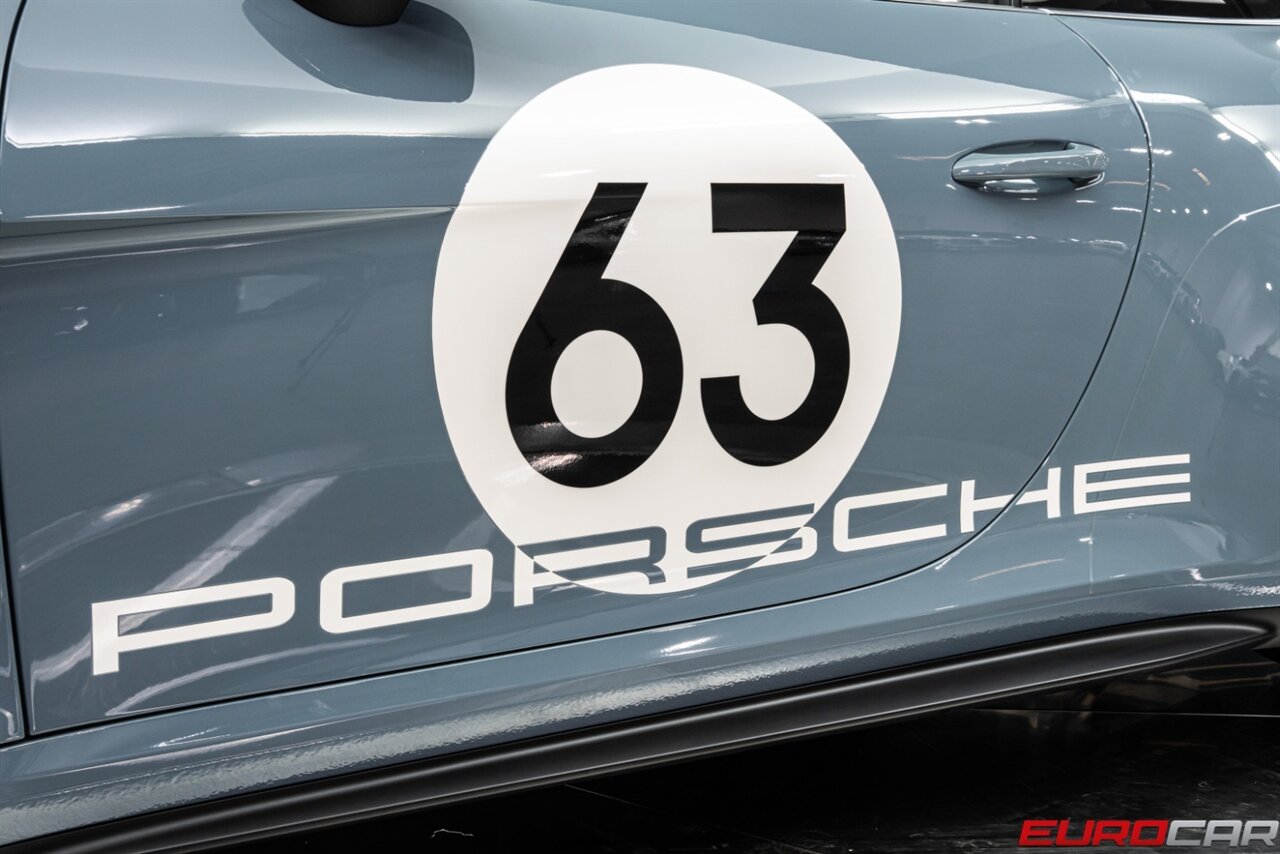 2024 Porsche 911 S/T *HERITAGE DESIGN PACKAGE * FRONT LIFT * 1 OF 1963 BUILT* - Photo 18 - Costa Mesa, CA 92626