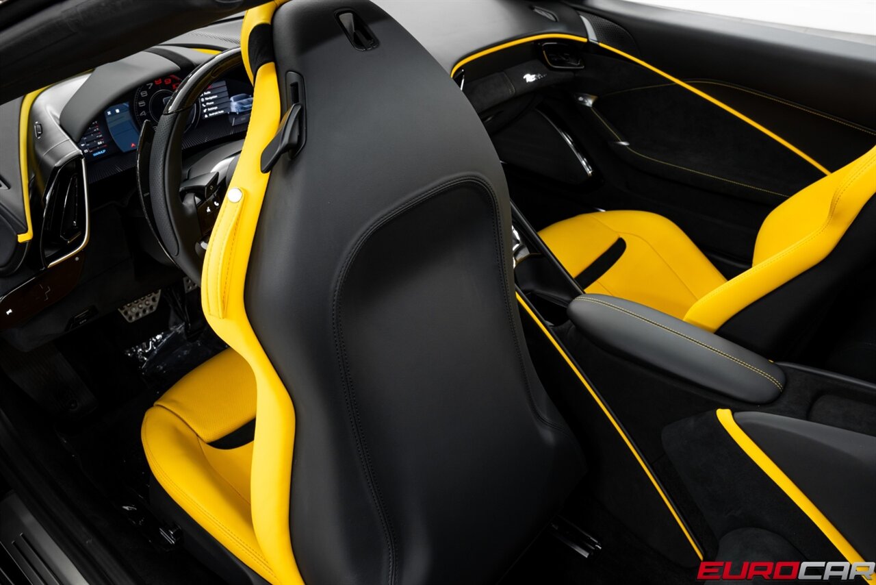 2025 Ferrari Roma Spider *FULL BODY PPF * CARBON FIBER LED STEERING WHEEL* - Photo 41 - Costa Mesa, CA 92626
