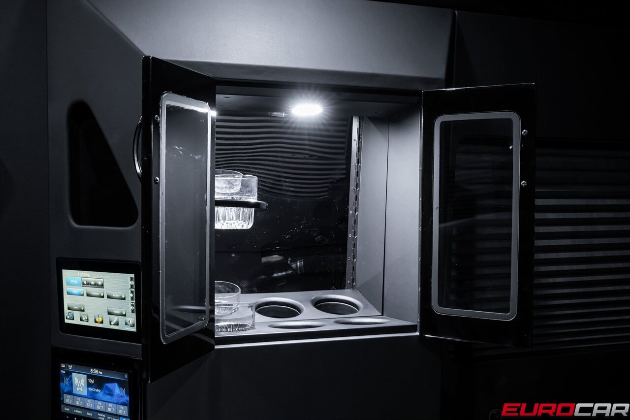 2022 Mercedes-Benz Sprinter Cargo 170 WB Extended  *CUSTOM INTERIOR * SHOOTING STAR HEADLINER* - Photo 39 - Costa Mesa, CA 92626