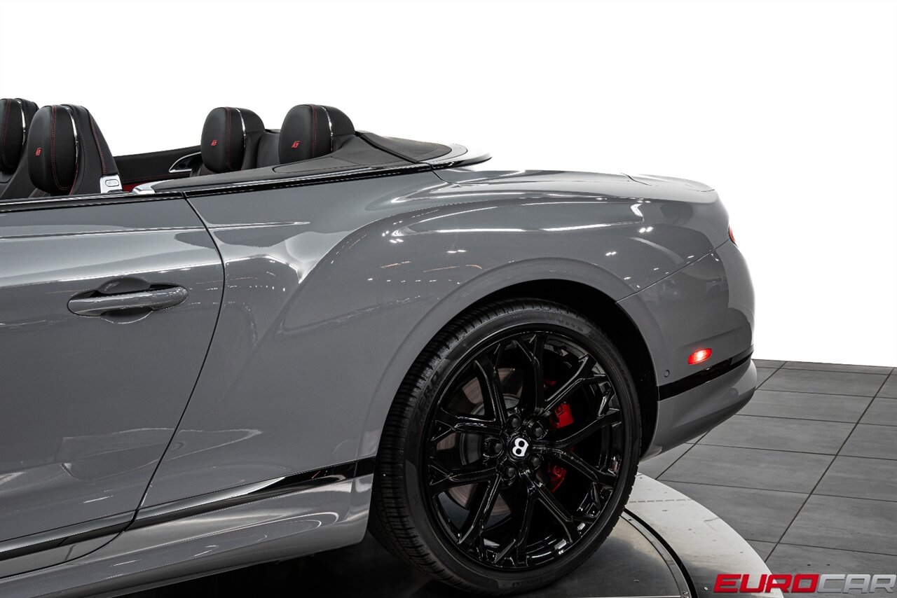 2023 Bentley Continental GTC Azure V8 *CARBON FIBER INTERIOR TRIM * TWO-TONE INTERIOR* - Photo 14 - Costa Mesa, CA 92626