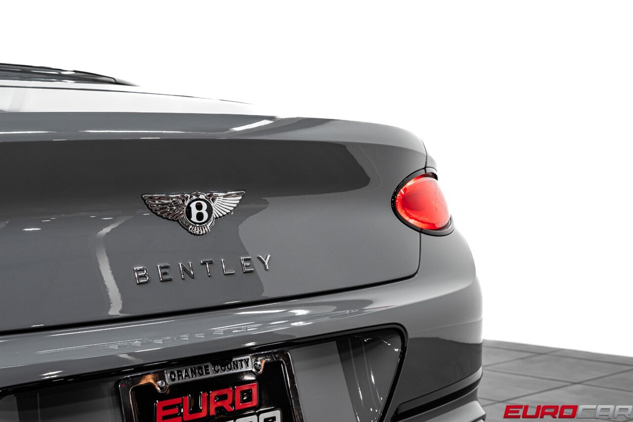 2023 Bentley Continental GTC Azure V8 *CARBON FIBER INTERIOR TRIM * TWO-TONE INTERIOR* - Photo 17 - Costa Mesa, CA 92626