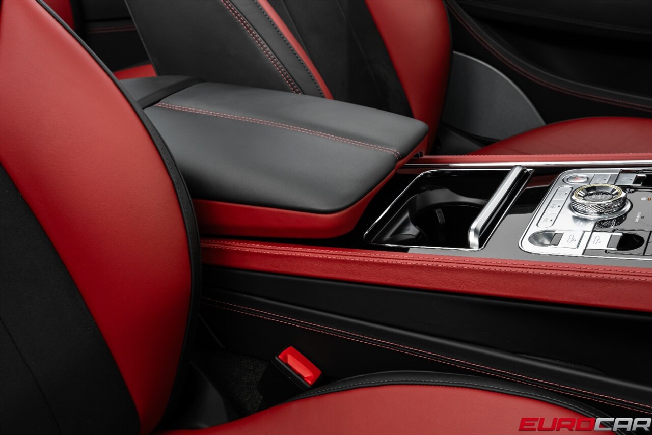 2023 Bentley Continental GTC Azure V8 *CARBON FIBER INTERIOR TRIM * TWO-TONE INTERIOR* - Photo 30 - Costa Mesa, CA 92626