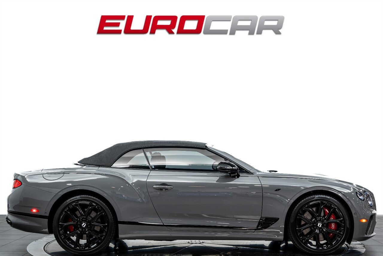 2023 Bentley Continental GTC Azure V8 *CARBON FIBER INTERIOR TRIM * TWO-TONE INTERIOR* - Photo 8 - Costa Mesa, CA 92626