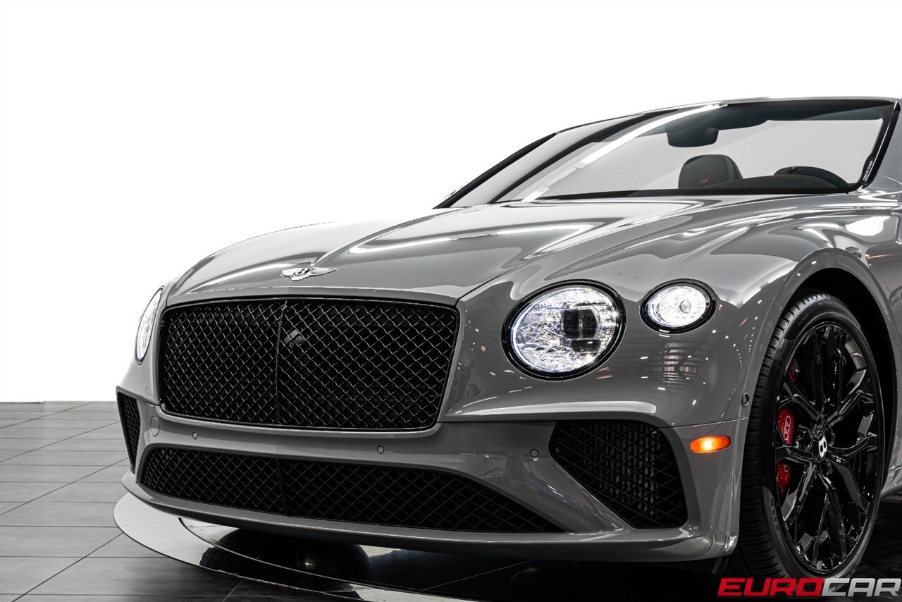 2023 Bentley Continental GTC Azure V8 *CARBON FIBER INTERIOR TRIM * TWO-TONE INTERIOR* - Photo 12 - Costa Mesa, CA 92626