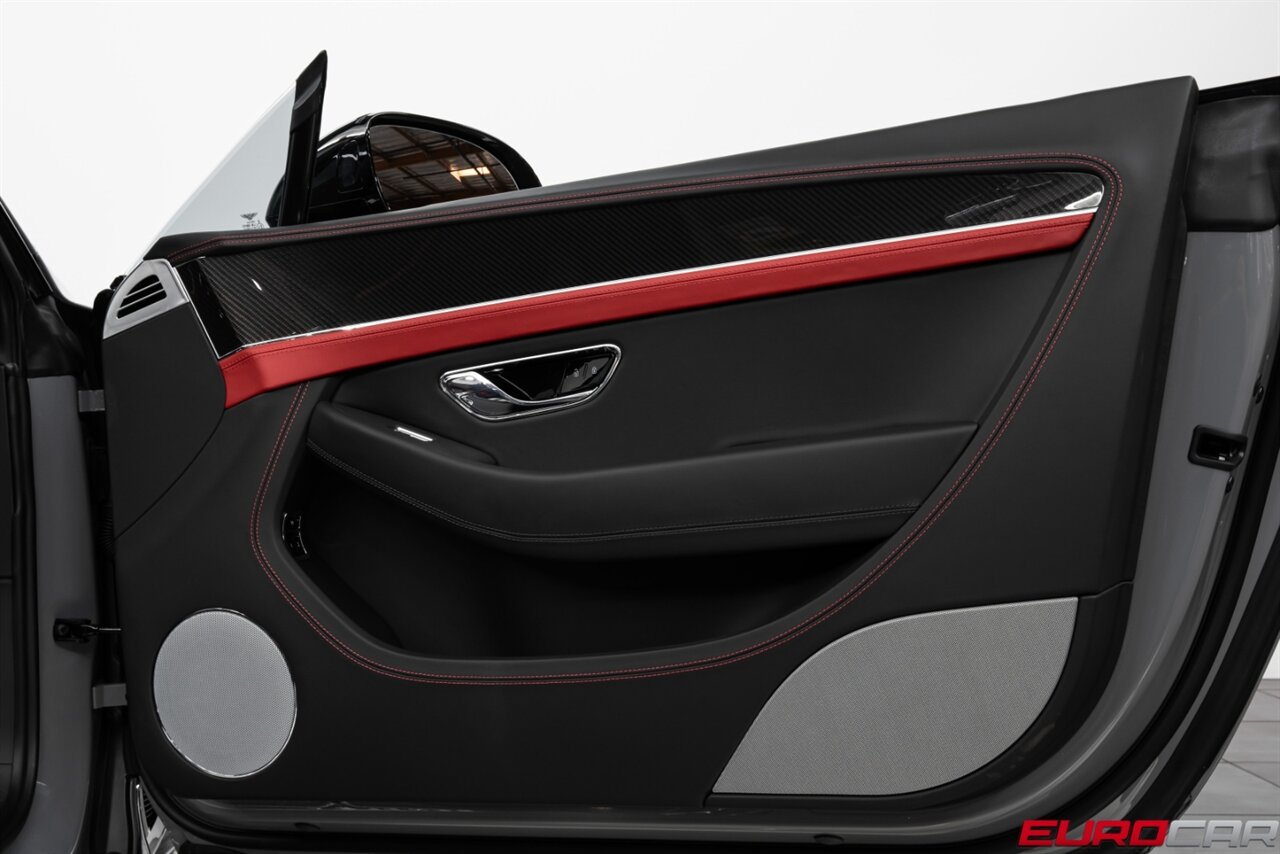2023 Bentley Continental GTC Azure V8 *CARBON FIBER INTERIOR TRIM * TWO-TONE INTERIOR* - Photo 21 - Costa Mesa, CA 92626