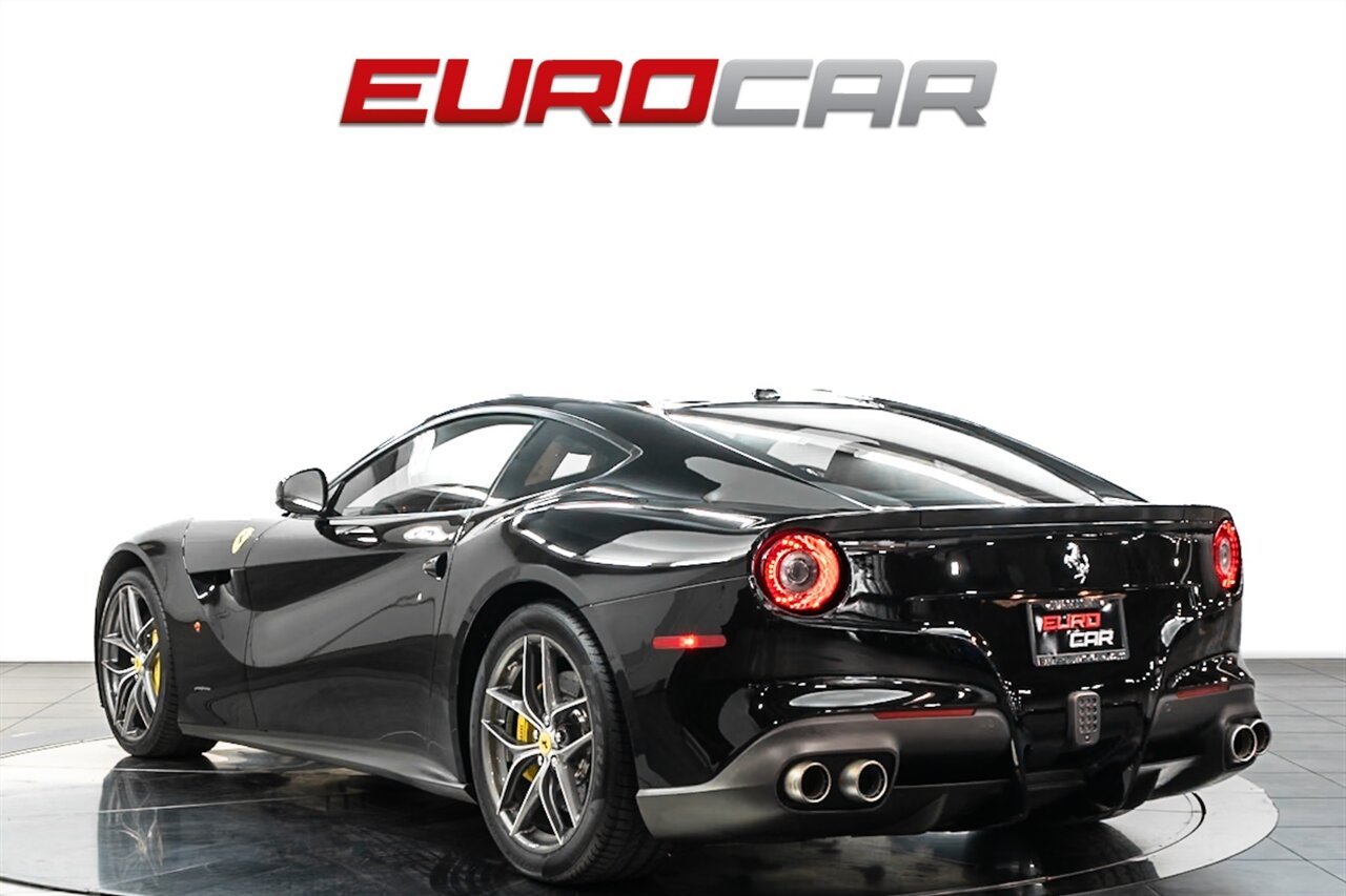 2016 Ferrari F12 Berlinetta  *SUSPENSION LIFTER * CARBON FIBER* - Photo 3 - Costa Mesa, CA 92626