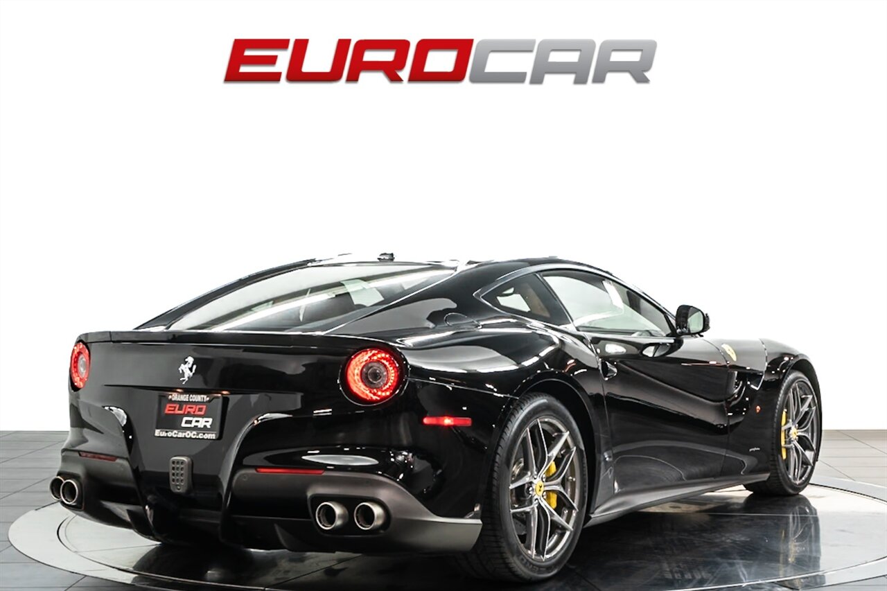 2016 Ferrari F12 Berlinetta  *SUSPENSION LIFTER * CARBON FIBER* - Photo 5 - Costa Mesa, CA 92626