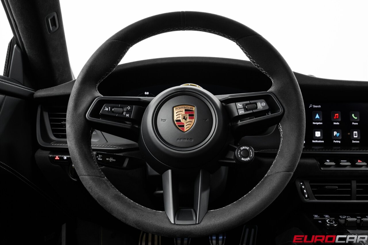 2025 Porsche 911 GT3 *WEISSACH PACKAGE * CARBON FIBER FOLDING BUCKET SEATS * FRONT LIFT * FRONT PPF* - Photo 35 - Costa Mesa, CA 92626