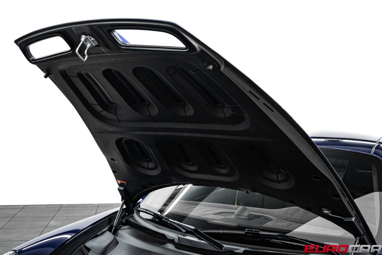 2025 Porsche 911 GT3 *WEISSACH PACKAGE * CARBON FIBER FOLDING BUCKET SEATS * FRONT LIFT * FRONT PPF* - Photo 9 - Costa Mesa, CA 92626