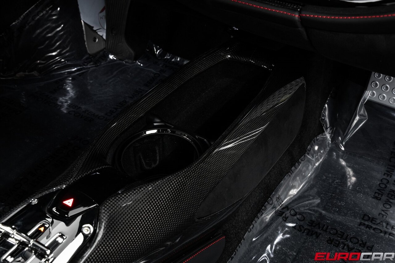 2023 Ferrari SF90 Stradale  *FACTORY MATTE PAINT * CARBON OPTIONS * FULL BODY PPF* - Photo 38 - Costa Mesa, CA 92626