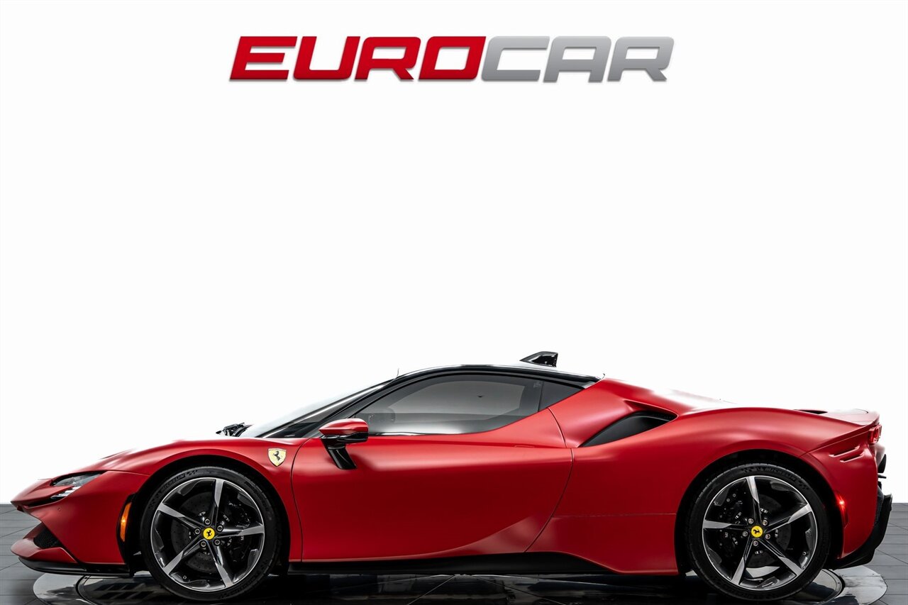 2023 Ferrari SF90 Stradale  *FACTORY MATTE PAINT * CARBON OPTIONS * FULL BODY PPF* - Photo 2 - Costa Mesa, CA 92626