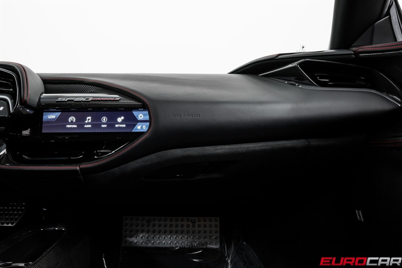 2023 Ferrari SF90 Stradale  *FACTORY MATTE PAINT * CARBON OPTIONS * FULL BODY PPF* - Photo 40 - Costa Mesa, CA 92626