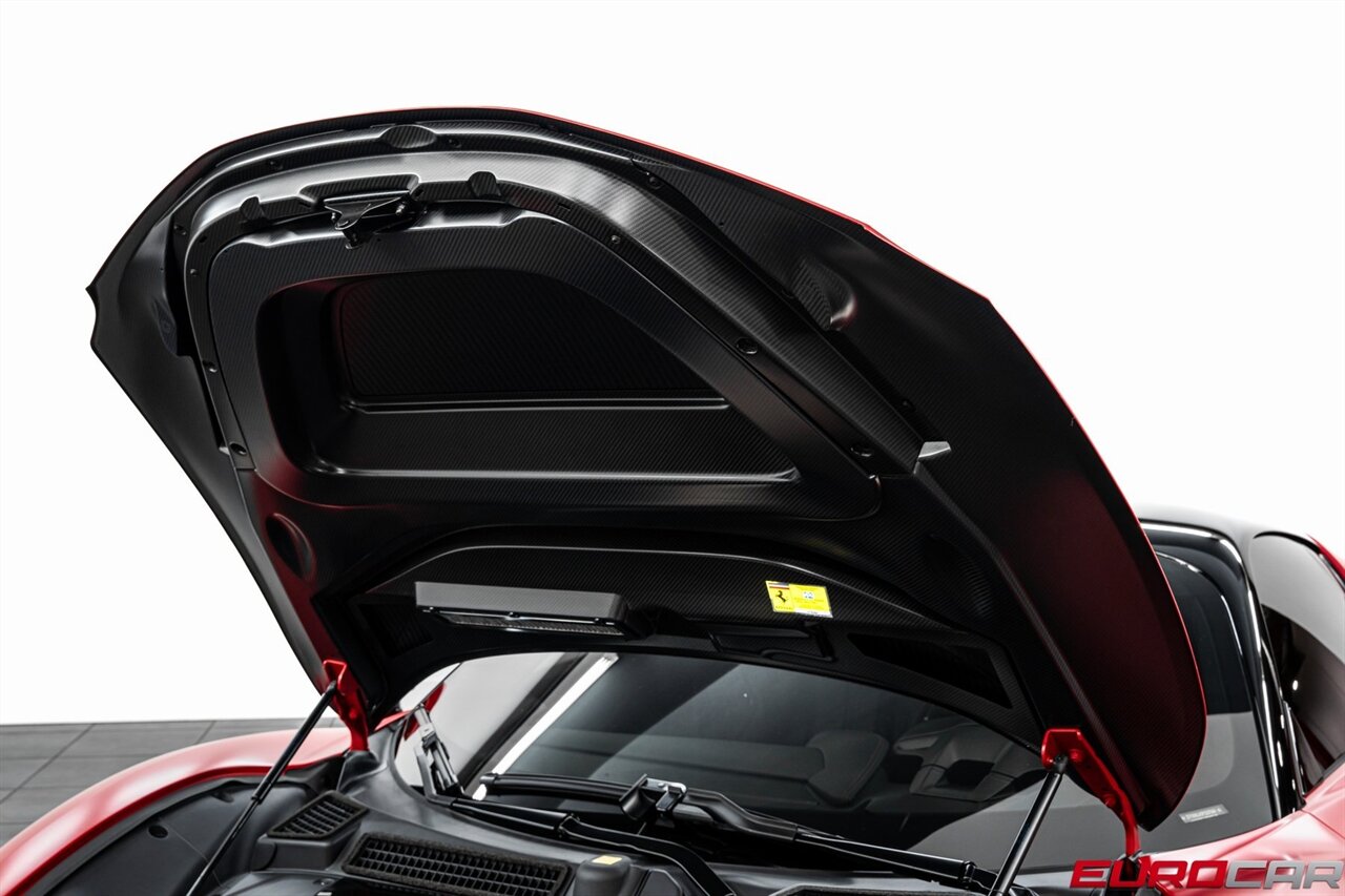 2023 Ferrari SF90 Stradale  *FACTORY MATTE PAINT * CARBON OPTIONS * FULL BODY PPF* - Photo 10 - Costa Mesa, CA 92626