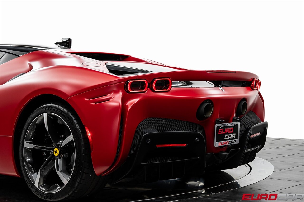 2023 Ferrari SF90 Stradale  *FACTORY MATTE PAINT * CARBON OPTIONS * FULL BODY PPF* - Photo 21 - Costa Mesa, CA 92626
