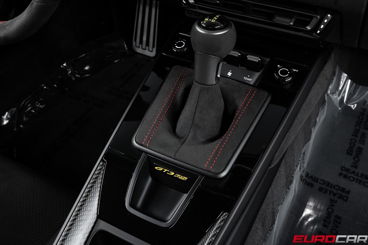 2025 Porsche 911 GT3 RS *WEISSACH PACKAGE * CARBON FIBER BUCKET SEATS * FRONT AXLE LIFT* - Photo 38 - Costa Mesa, CA 92626