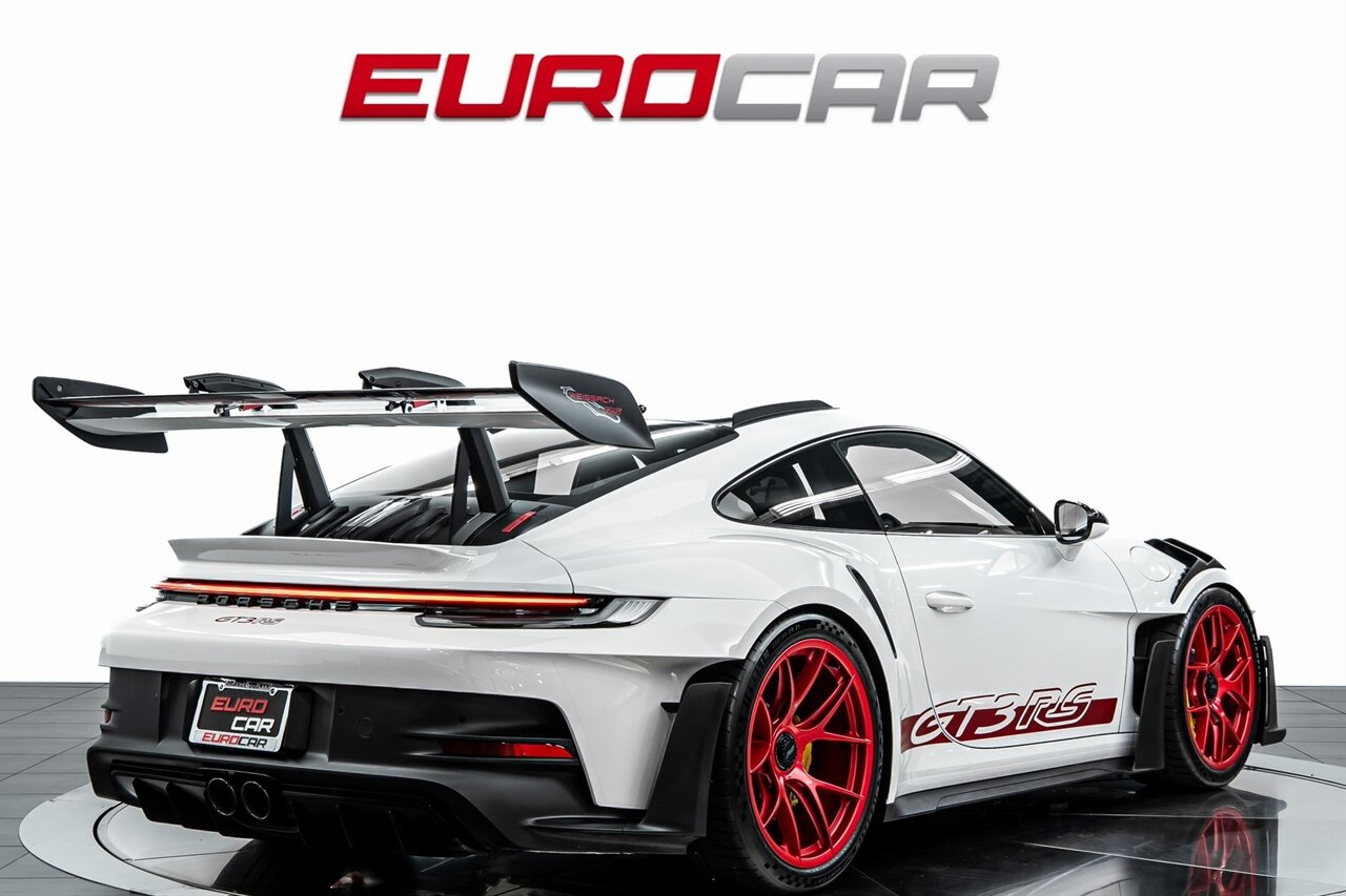 2025 Porsche 911 GT3 RS *WEISSACH PACKAGE * CARBON FIBER BUCKET SEATS * FRONT AXLE LIFT* - Photo 5 - Costa Mesa, CA 92626