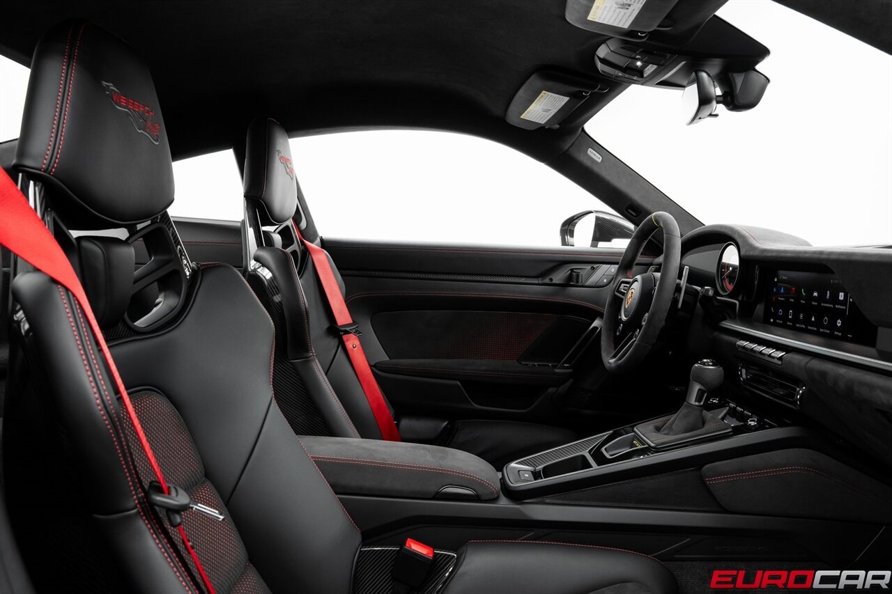 2025 Porsche 911 GT3 RS *WEISSACH PACKAGE * CARBON FIBER BUCKET SEATS * FRONT AXLE LIFT* - Photo 44 - Costa Mesa, CA 92626