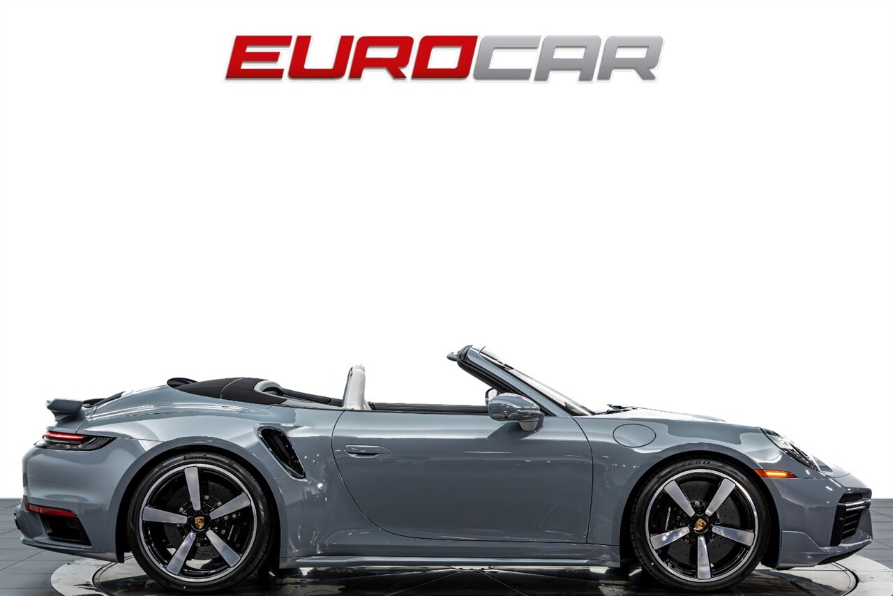 2025 Porsche 911 Turbo S *SPORTDESIGN PACKAGE * CERAMIC BRAKES * SPORT EXHAUST SYSTEM* - Photo 7 - Costa Mesa, CA 92626
