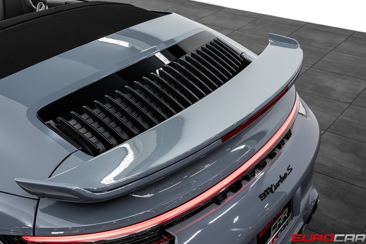 2025 Porsche 911 Turbo S *SPORTDESIGN PACKAGE * CERAMIC BRAKES * SPORT EXHAUST SYSTEM* - Photo 20 - Costa Mesa, CA 92626