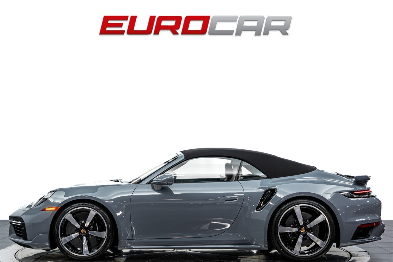 2025 Porsche 911 Turbo S *SPORTDESIGN PACKAGE * CERAMIC BRAKES * SPORT EXHAUST SYSTEM* - Photo 3 - Costa Mesa, CA 92626