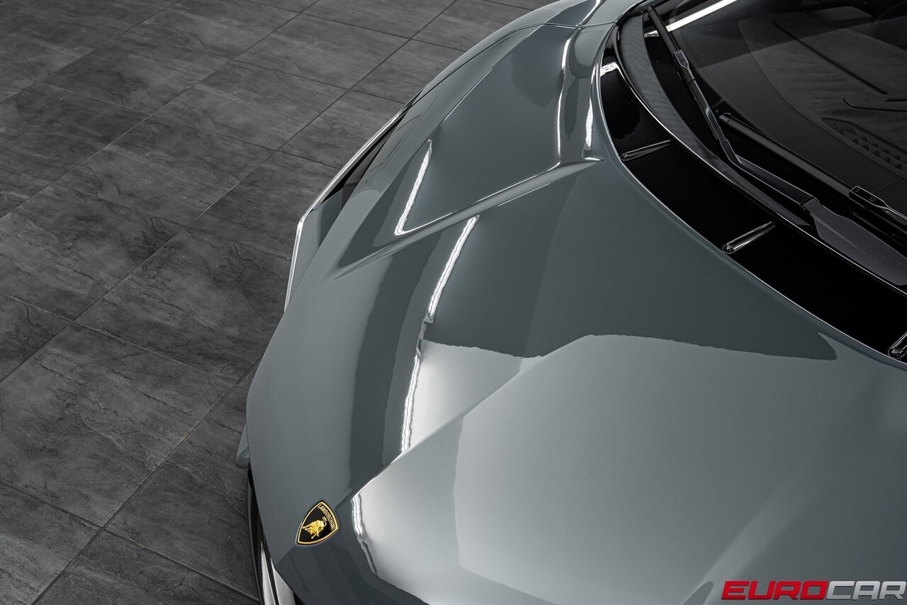 2025 Lamborghini Revuelto *$44,600 IN CARBON OPTIONS * SPECIAL PAINT * PPF* - Photo 10 - Costa Mesa, CA 92626