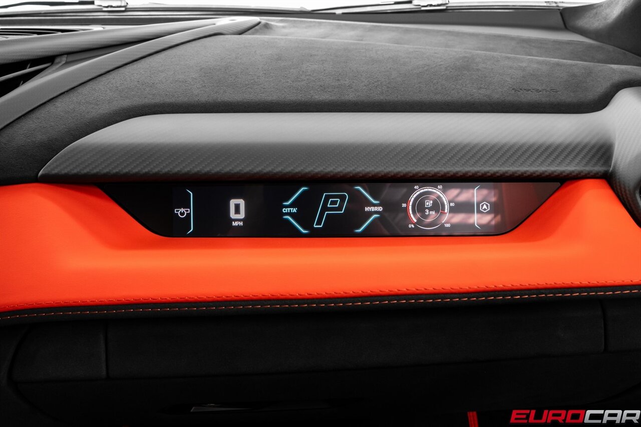 2025 Lamborghini Revuelto *$44,600 IN CARBON OPTIONS * SPECIAL PAINT * PPF* - Photo 45 - Costa Mesa, CA 92626