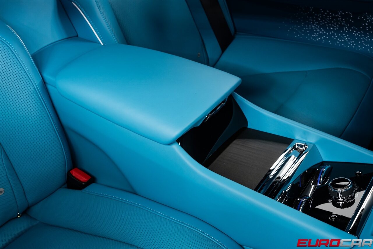 2024 Rolls-Royce Spectre *LAUNCH PACKAGE * STARLIGHT DOORS * BESPOKE INTERIOR* - Photo 34 - Costa Mesa, CA 92626