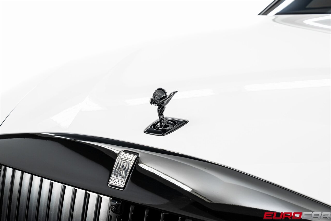 2024 Rolls-Royce Spectre *LAUNCH PACKAGE * STARLIGHT DOORS * BESPOKE INTERIOR* - Photo 10 - Costa Mesa, CA 92626