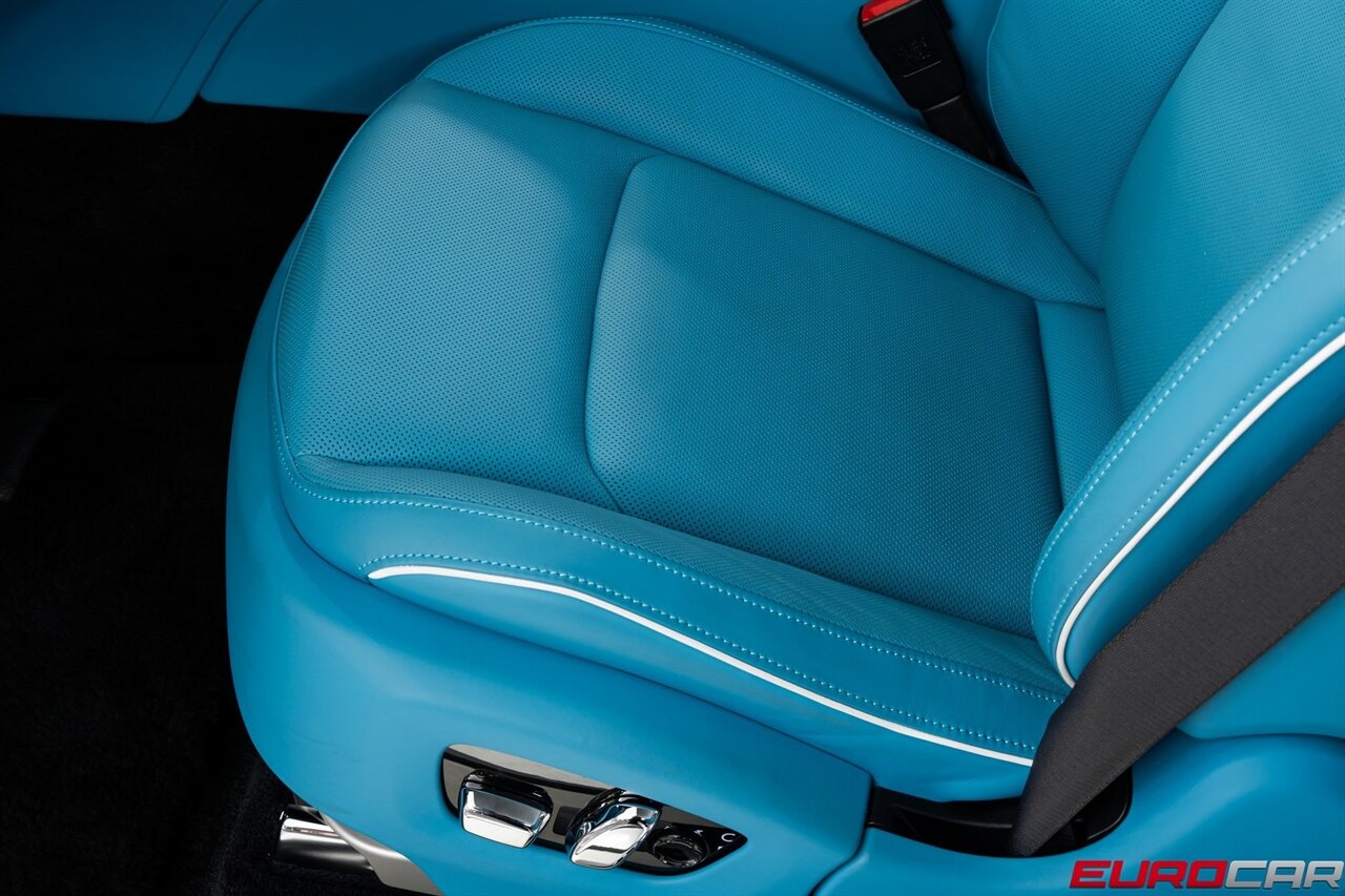 2024 Rolls-Royce Spectre *LAUNCH PACKAGE * STARLIGHT DOORS * BESPOKE INTERIOR* - Photo 37 - Costa Mesa, CA 92626