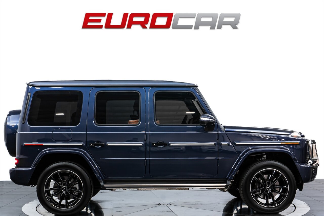 2025 Mercedes-Benz G 550 *EXCLUSIVE INTERIOR PACKAGE PLUS * AMG LINE* - Photo 6 - Costa Mesa, CA 92626