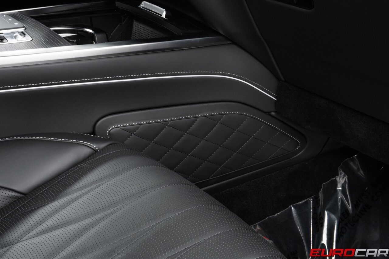 2025 Mercedes-Benz G 550 *EXCLUSIVE INTERIOR PACKAGE PLUS * AMG LINE* - Photo 35 - Costa Mesa, CA 92626