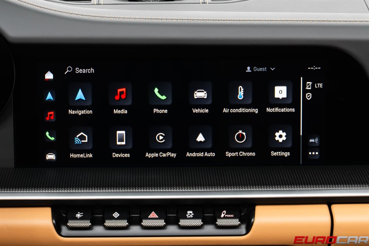 2024 Porsche 911 Turbo S *TWO-TONE EXCLUSIVE MANUFAKTUR INTERIOR * FRONT AXLE LIFT SYSTEM* - Photo 83 - Costa Mesa, CA 92626