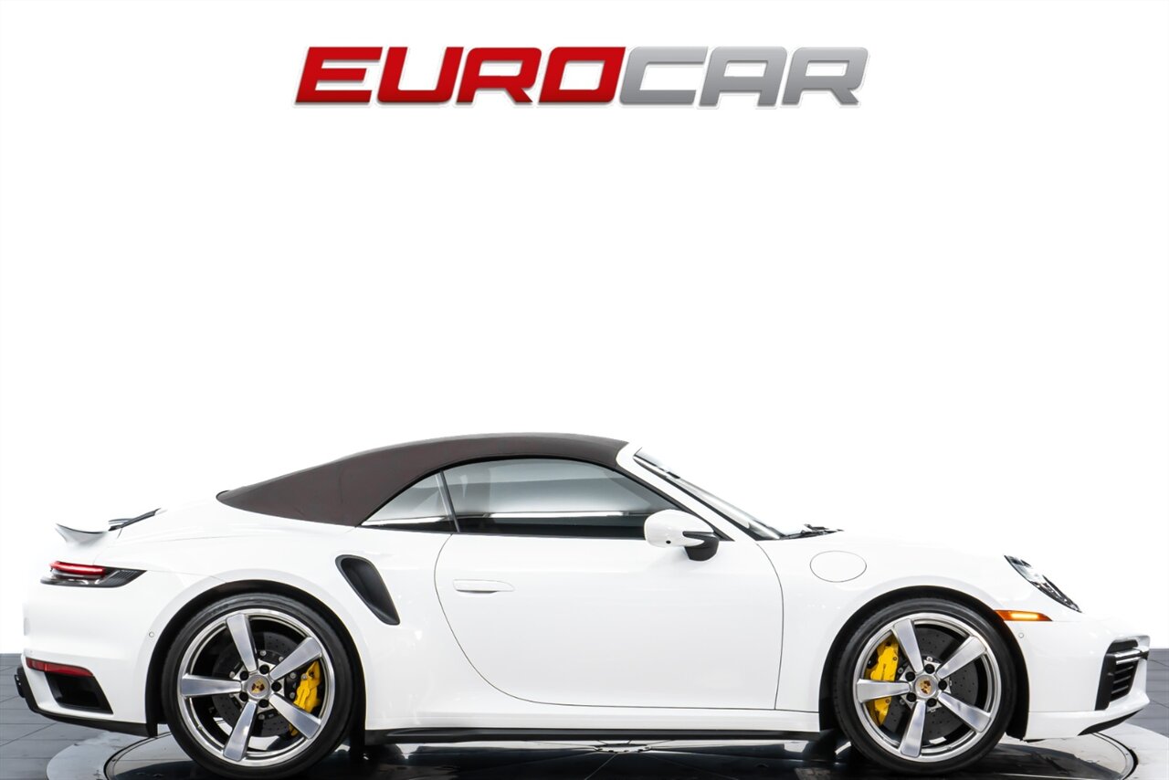 2024 Porsche 911 Turbo S *TWO-TONE EXCLUSIVE MANUFAKTUR INTERIOR * FRONT AXLE LIFT SYSTEM* - Photo 56 - Costa Mesa, CA 92626