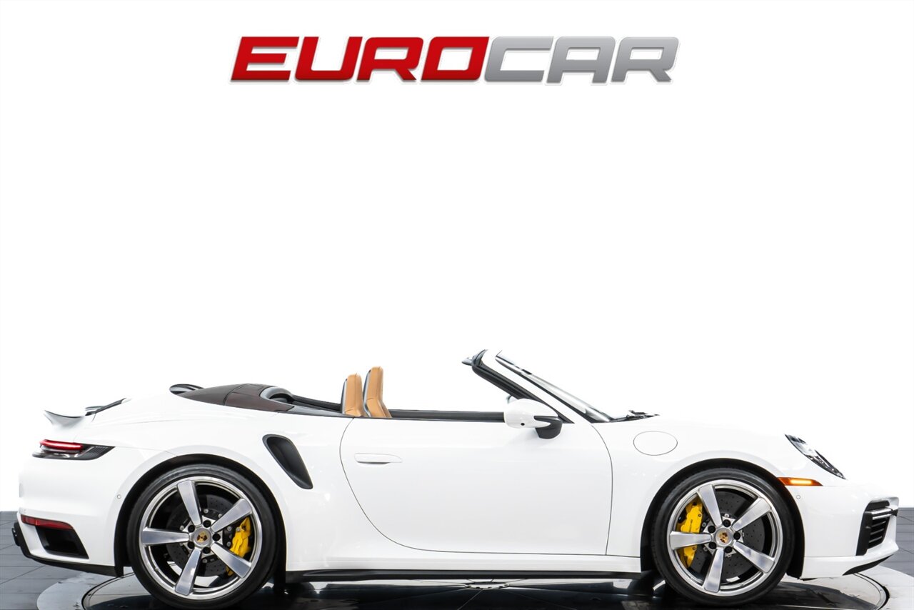 2024 Porsche 911 Turbo S *TWO-TONE EXCLUSIVE MANUFAKTUR INTERIOR * FRONT AXLE LIFT SYSTEM* - Photo 55 - Costa Mesa, CA 92626