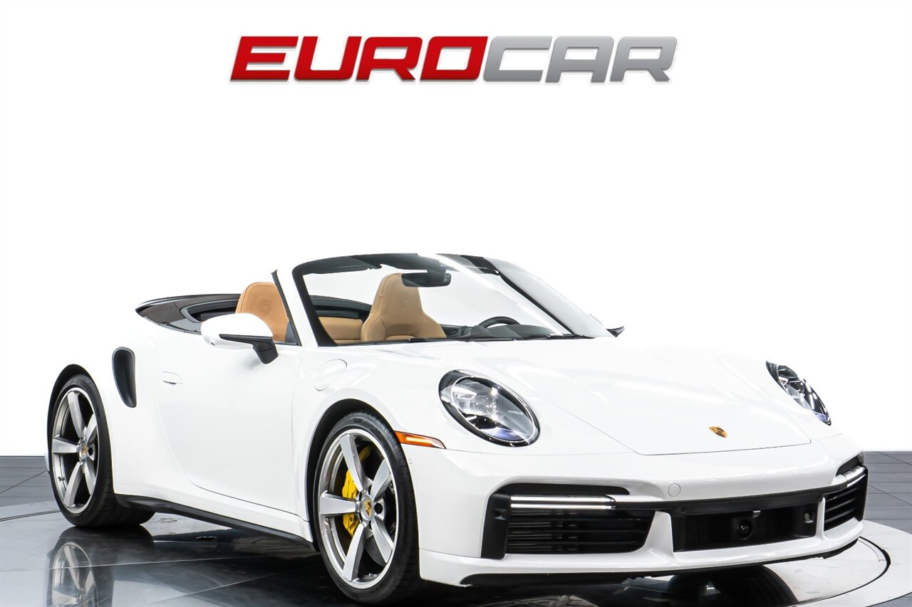 2024 Porsche 911 Turbo S *TWO-TONE EXCLUSIVE MANUFAKTUR INTERIOR * FRONT AXLE LIFT SYSTEM* - Photo 57 - Costa Mesa, CA 92626