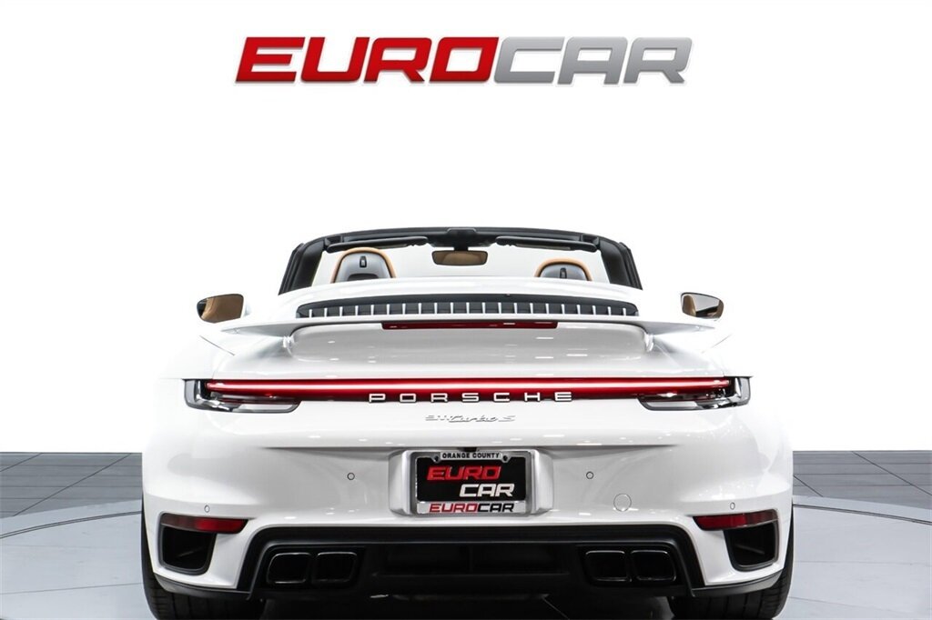2024 Porsche 911 Turbo S *TWO-TONE EXCLUSIVE MANUFAKTUR INTERIOR * FRONT AXLE LIFT SYSTEM* - Photo 5 - Costa Mesa, CA 92626