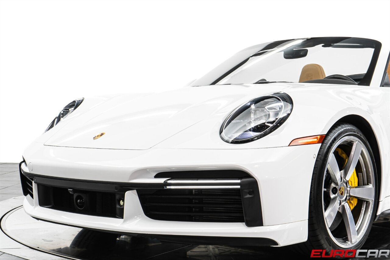 2024 Porsche 911 Turbo S *TWO-TONE EXCLUSIVE MANUFAKTUR INTERIOR * FRONT AXLE LIFT SYSTEM* - Photo 63 - Costa Mesa, CA 92626