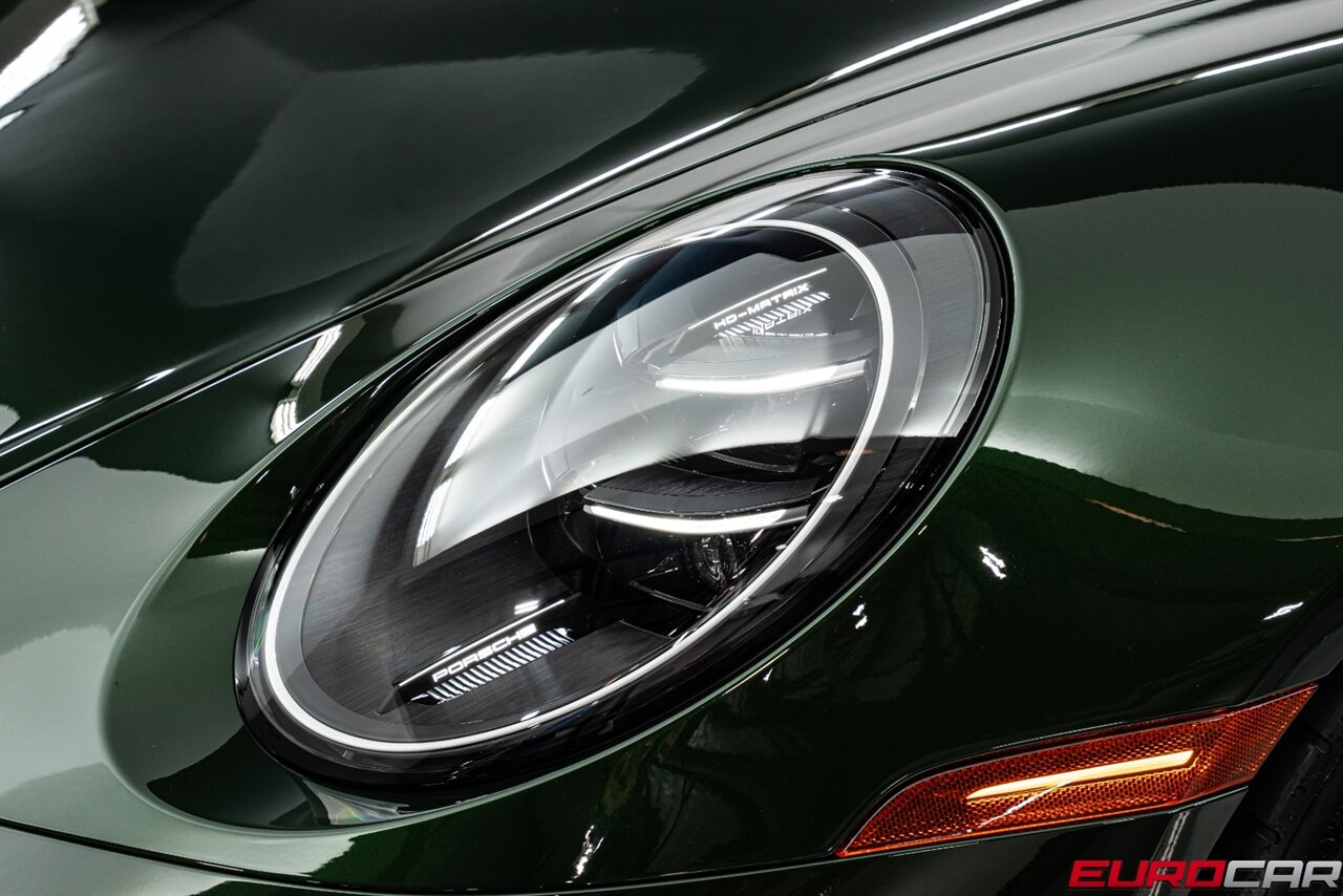 2025 Porsche 911 GT3 Touring *LIGHTWEIGHT PACKAGE * FRONT LIFT * MAGNESIUM WHEELS* - Photo 12 - Costa Mesa, CA 92626
