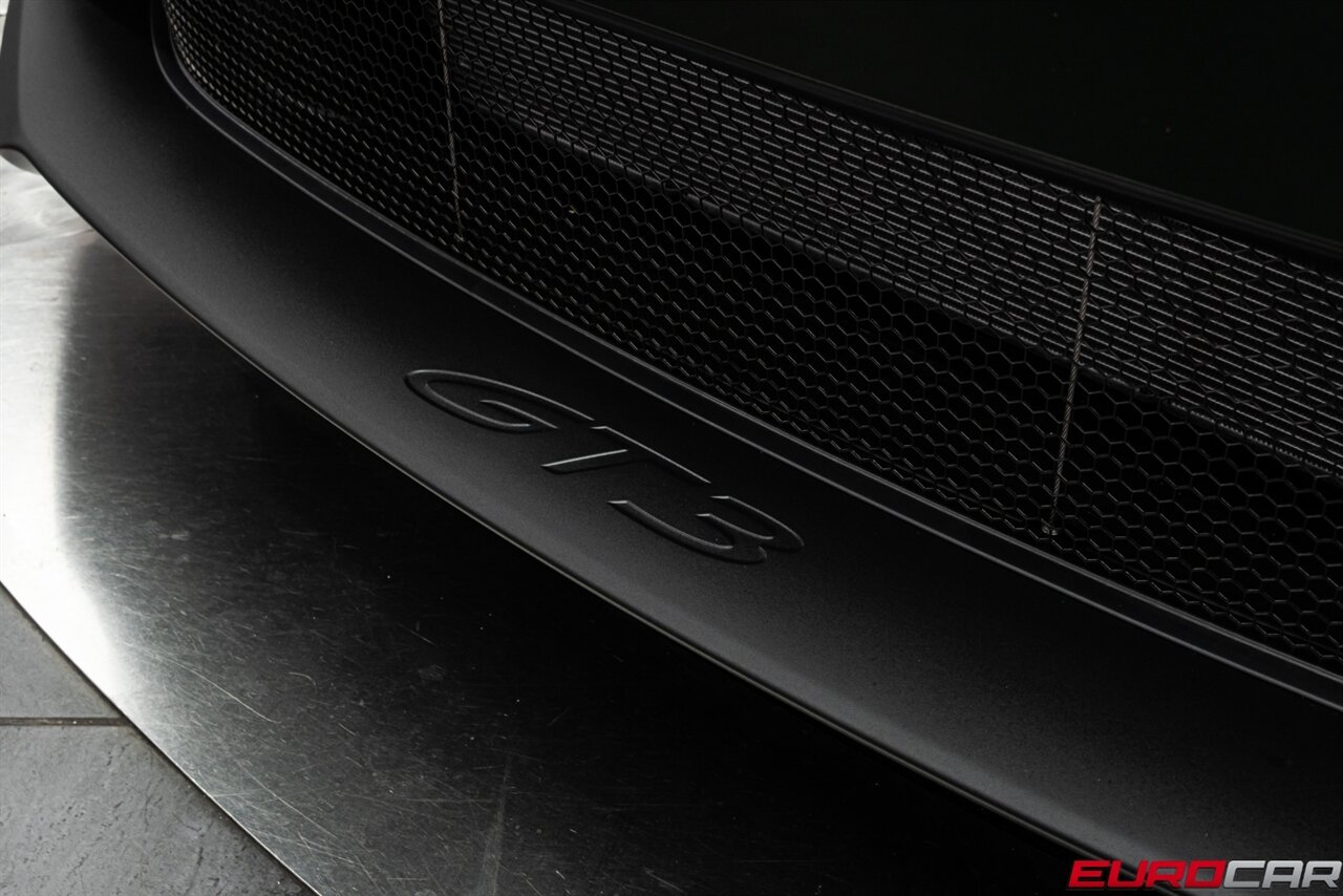 2025 Porsche 911 GT3 Touring *LIGHTWEIGHT PACKAGE * FRONT LIFT * MAGNESIUM WHEELS* - Photo 14 - Costa Mesa, CA 92626
