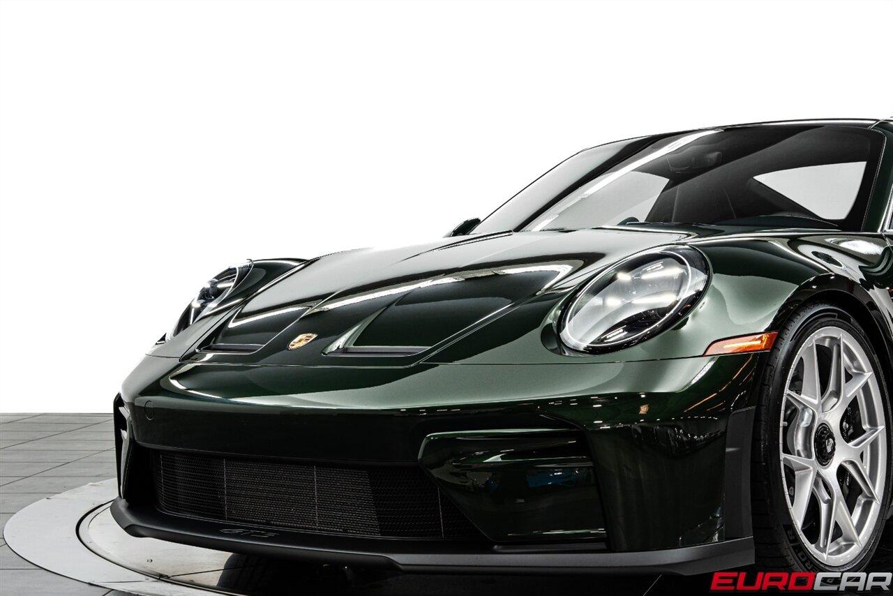 2025 Porsche 911 GT3 Touring *LIGHTWEIGHT PACKAGE * FRONT LIFT * MAGNESIUM WHEELS* - Photo 15 - Costa Mesa, CA 92626