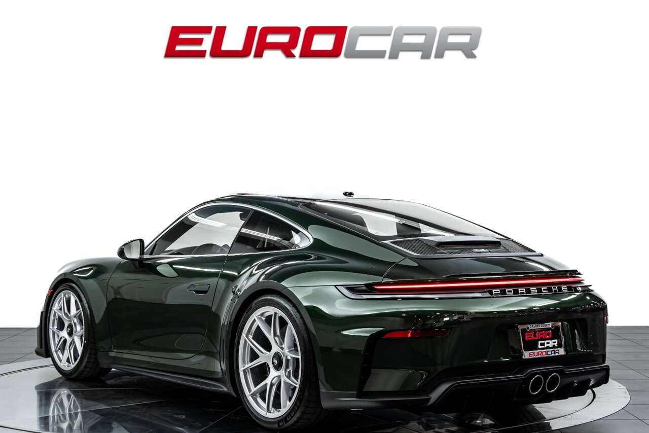 2025 Porsche 911 GT3 Touring *LIGHTWEIGHT PACKAGE * FRONT LIFT * MAGNESIUM WHEELS* - Photo 3 - Costa Mesa, CA 92626