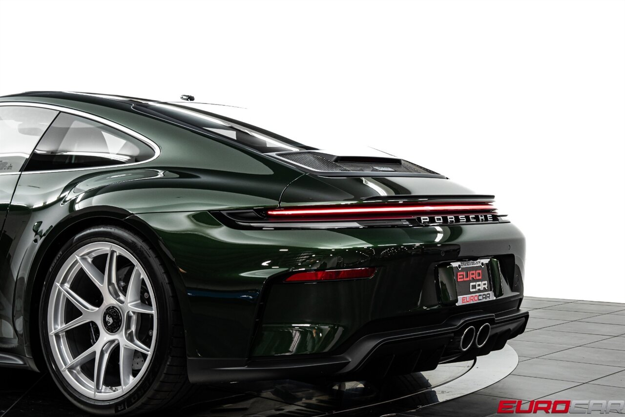 2025 Porsche 911 GT3 Touring *LIGHTWEIGHT PACKAGE * FRONT LIFT * MAGNESIUM WHEELS* - Photo 20 - Costa Mesa, CA 92626