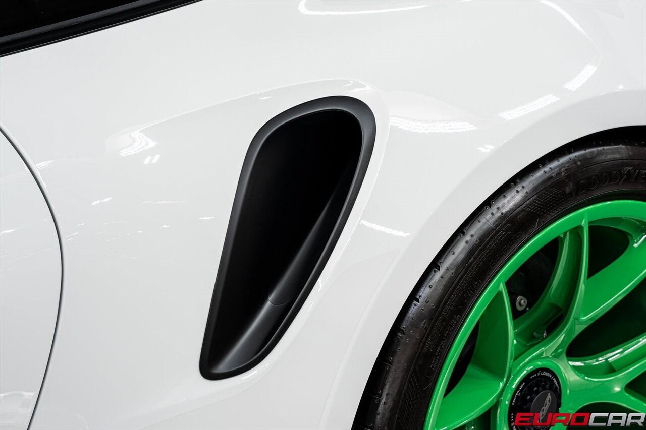 2023 Porsche 911 GT3 RS *WEISSACH PACKAGE * TRIBUTE EDITION* - Photo 17 - Costa Mesa, CA 92626