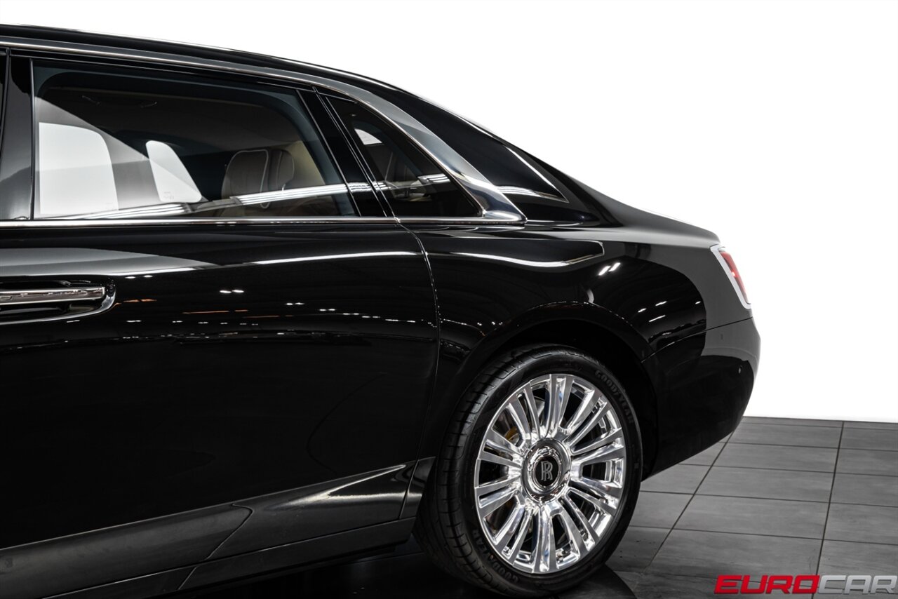2022 Rolls-Royce Ghost EWB  *RARE LONG WHEEL BASE * REAR THEATER * STARLIGHT HEADLINER * FRONT PPF* - Photo 16 - Costa Mesa, CA 92626