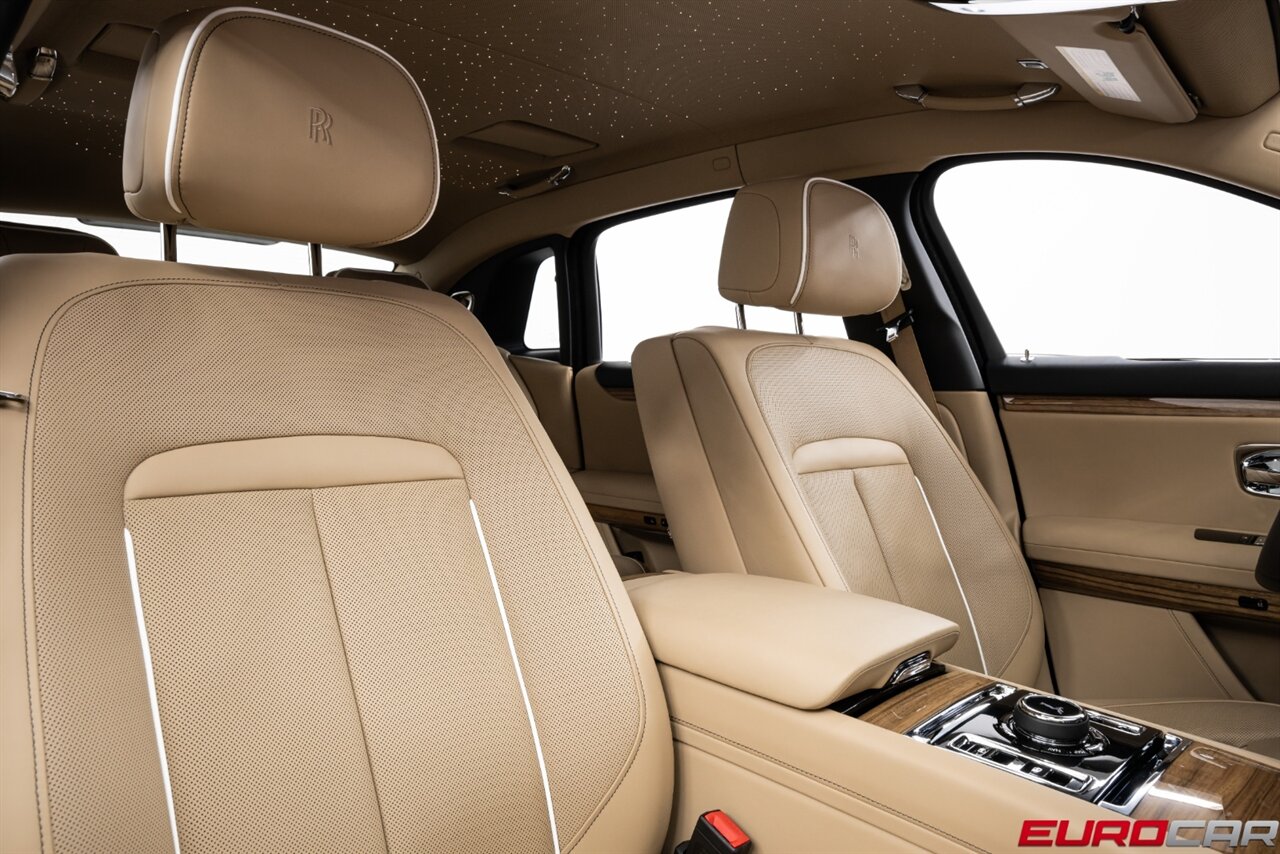 2022 Rolls-Royce Ghost EWB  *RARE LONG WHEEL BASE * REAR THEATER * STARLIGHT HEADLINER * FRONT PPF* - Photo 34 - Costa Mesa, CA 92626